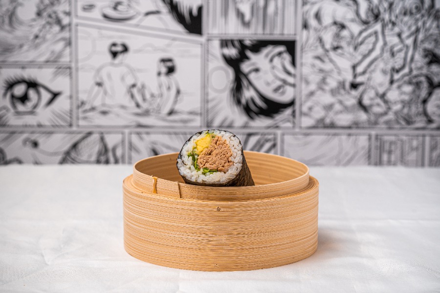 Cooked tuna avocado (GF) white rice sushi roll