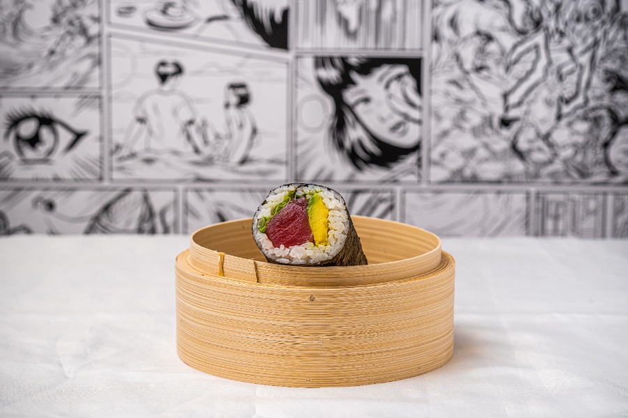 Raw tuna avocado (GF) white rice sushi roll