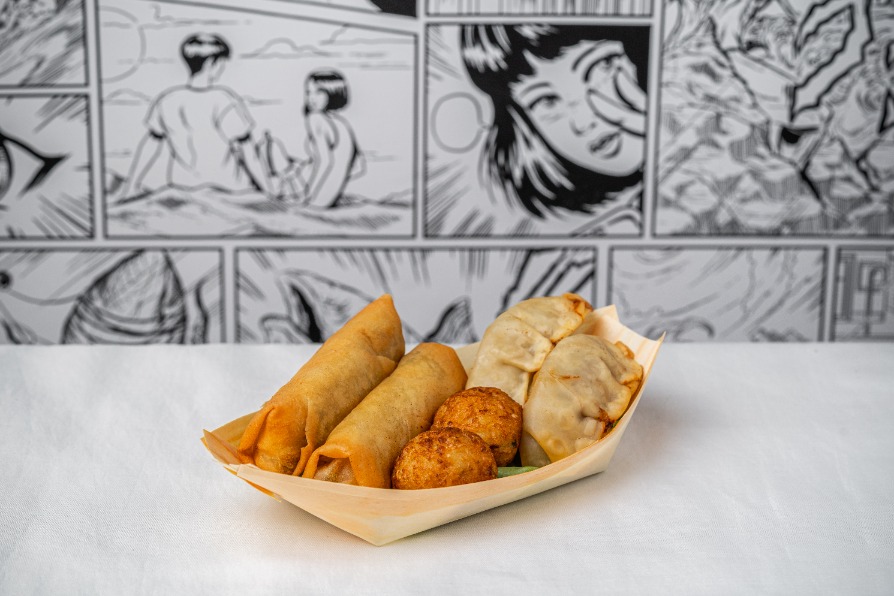 Mixed Entree hot food