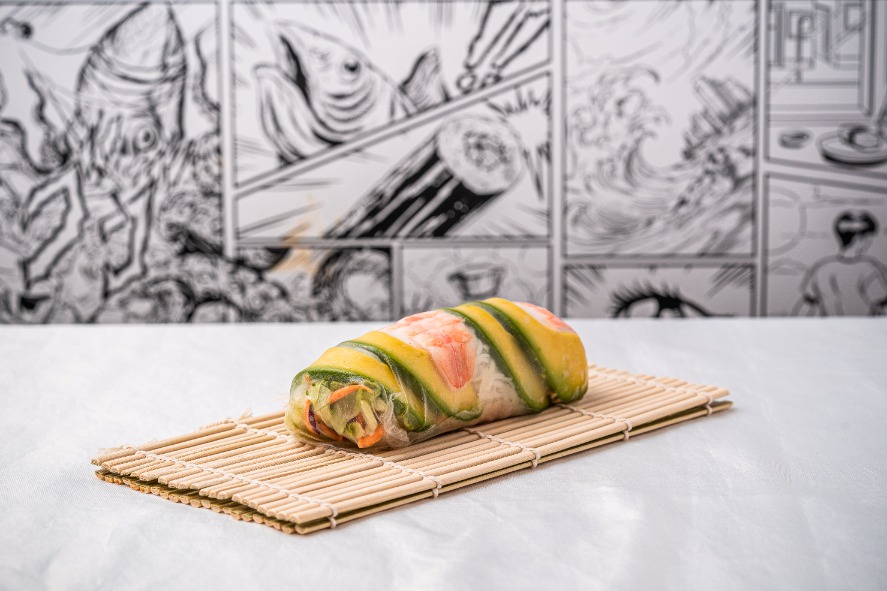 Prawn avocado rice paper roll